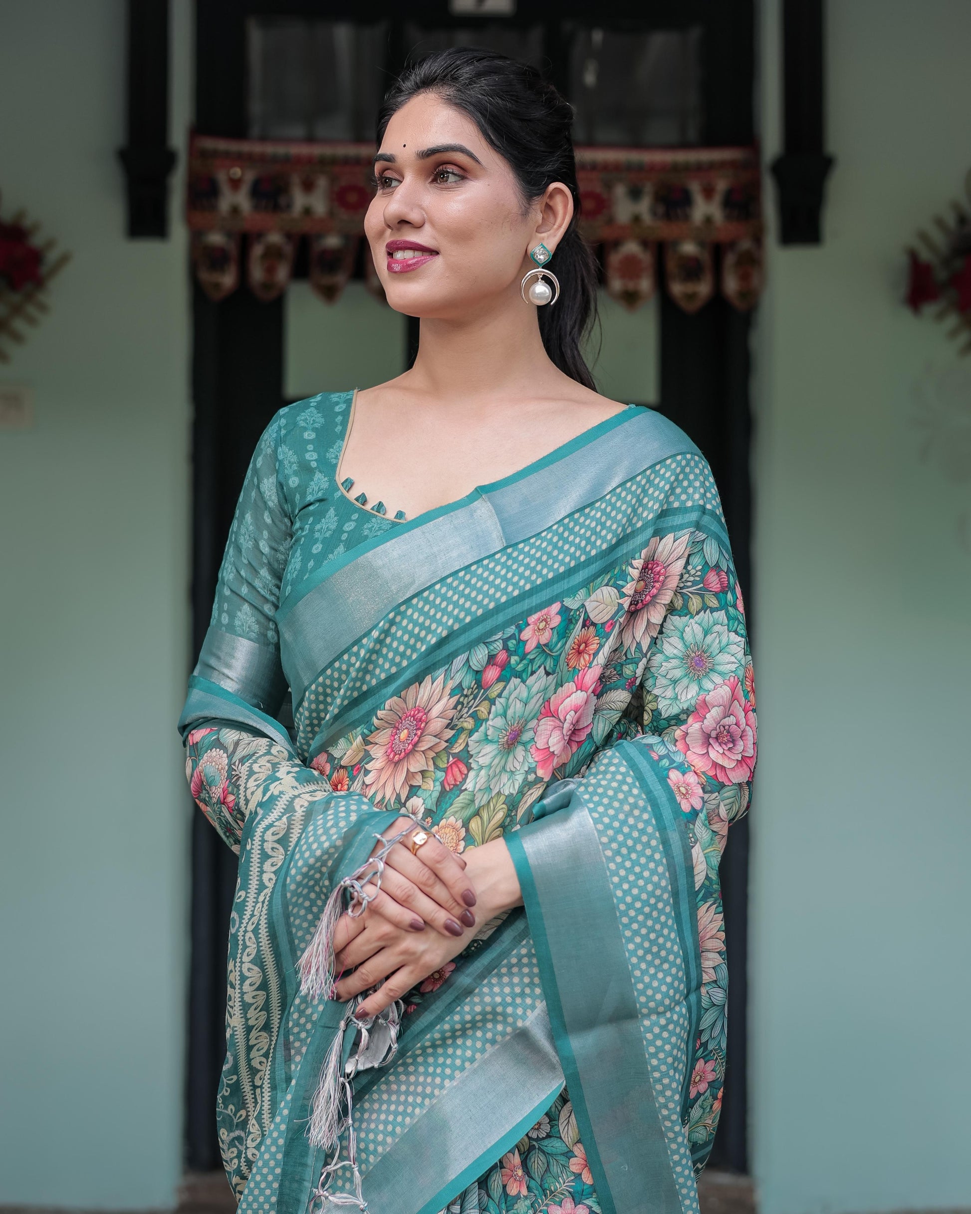 Teal Green Linen Floral Printed Saree with Rich Border Design and Tassel Detailing with Unstitched Blouse for Women