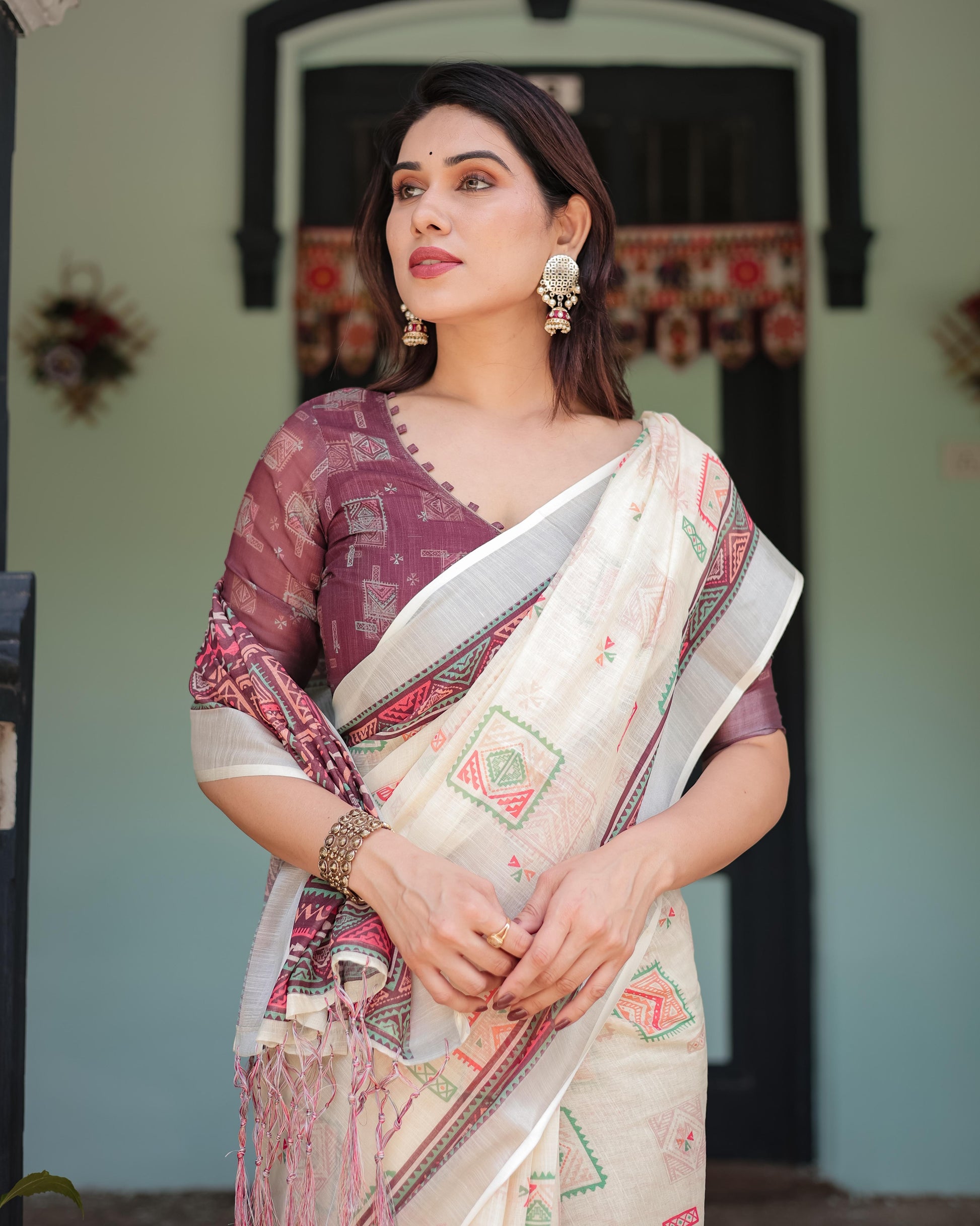 Off-white Pure Cotton Linen Saree Intricate Geometric Pattern and Tassels on Edges With Unstitched Blouse