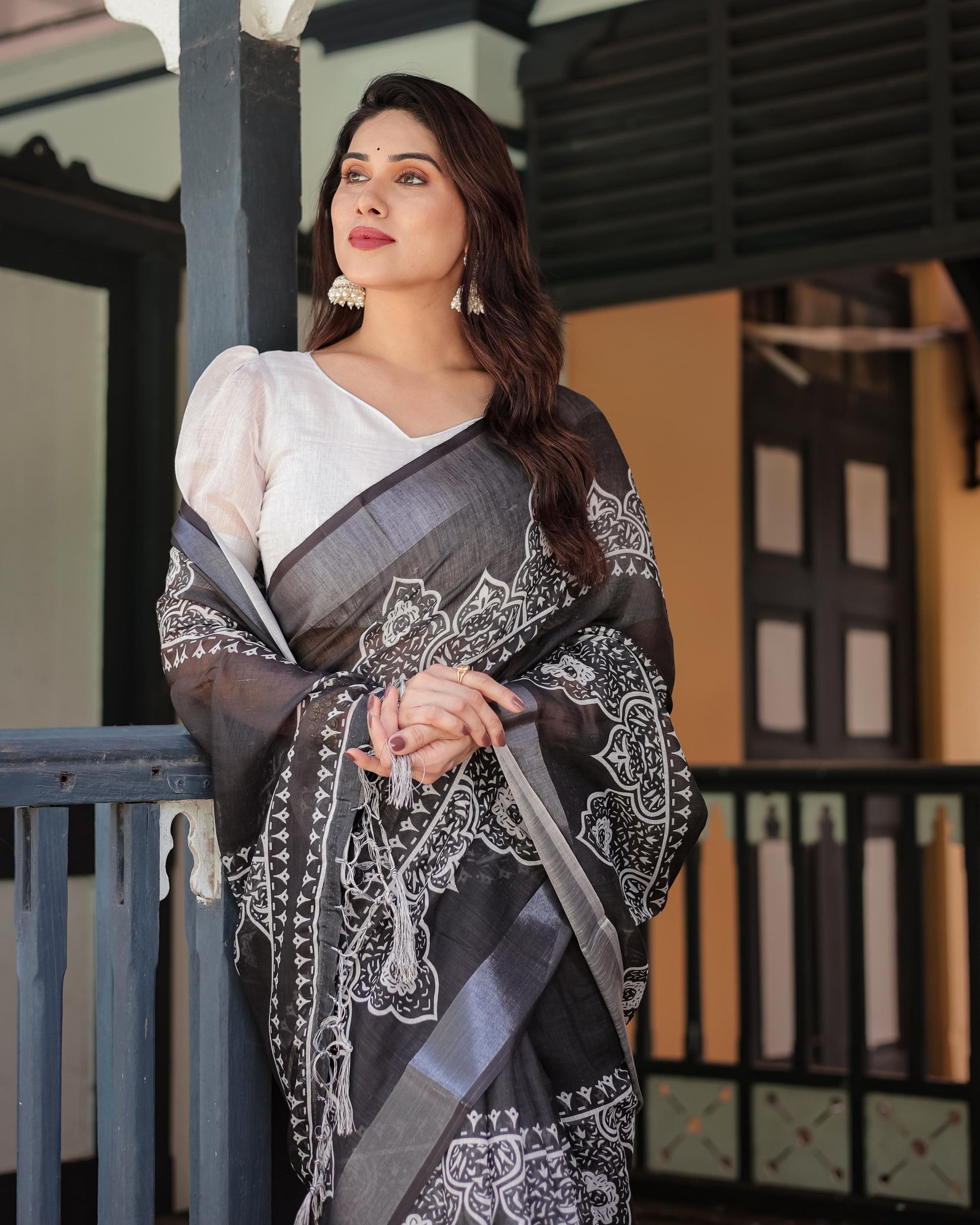 Black and White Pure Cotton Linen Saree Intricate Floral Design and Tassels on Edges With Unstitched Blouse
