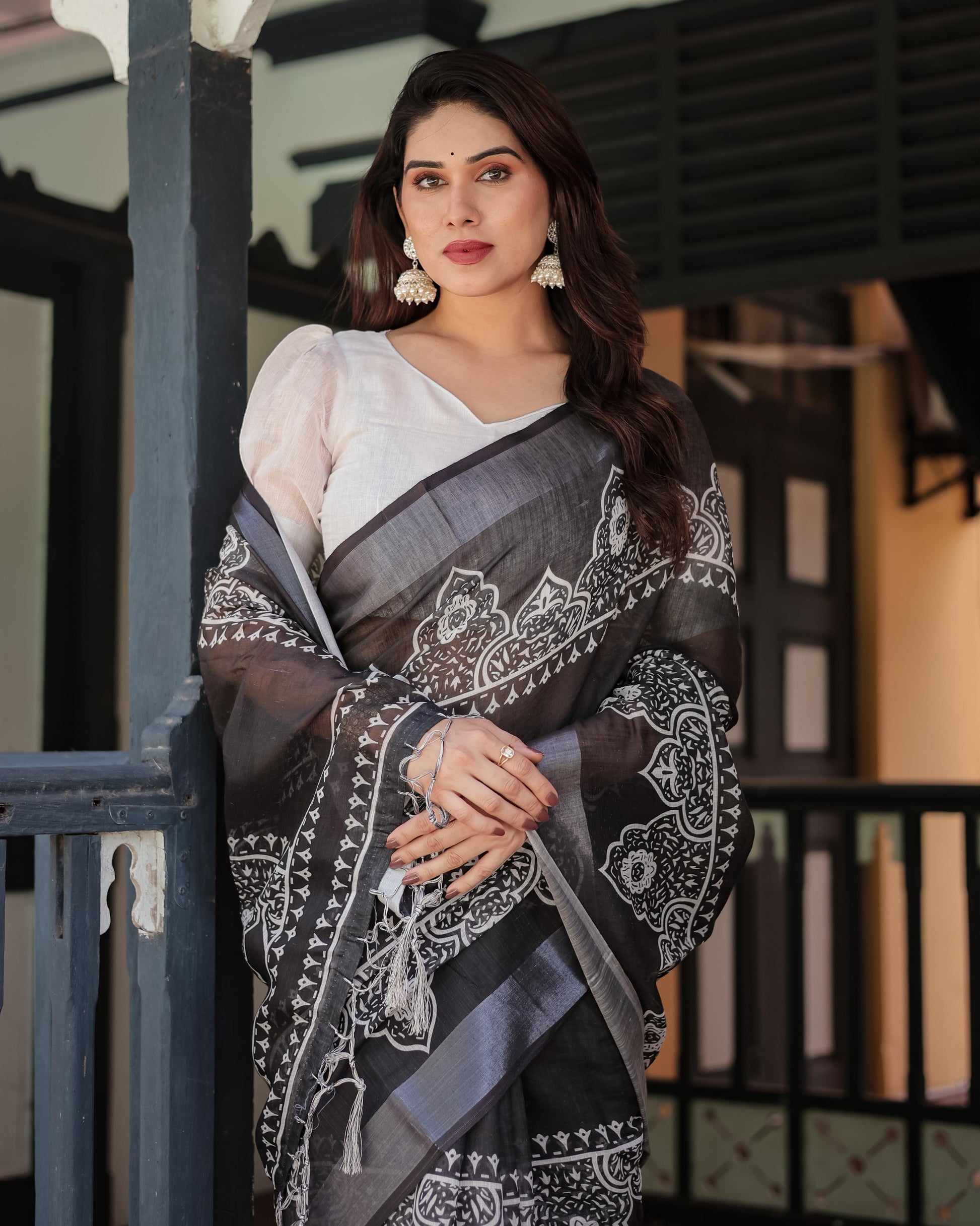 Black and White Pure Cotton Linen Saree Intricate Floral Design and Tassels on Edges With Unstitched Blouse