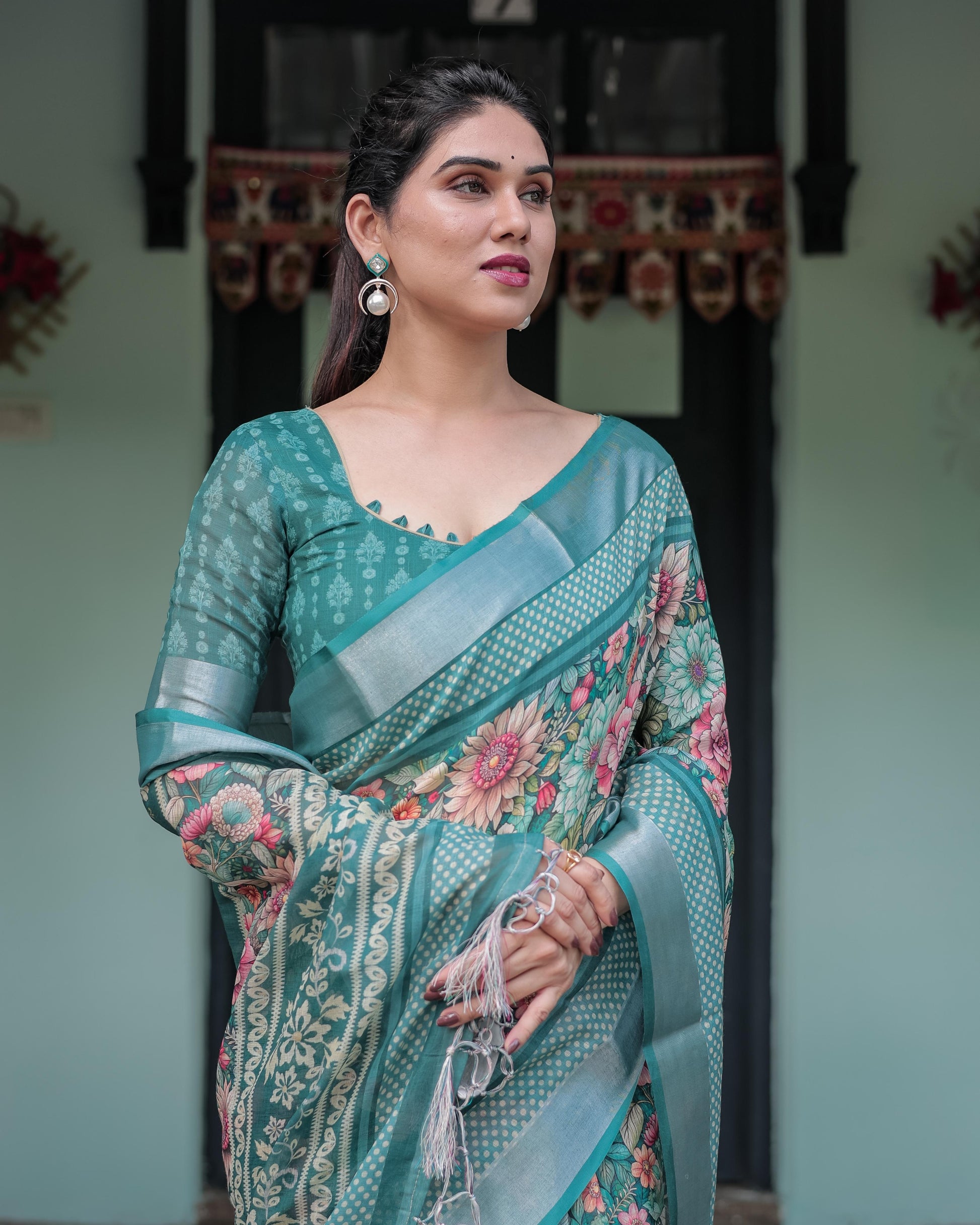 Teal Green Linen Floral Printed Saree with Rich Border Design and Tassel Detailing with Unstitched Blouse for Women